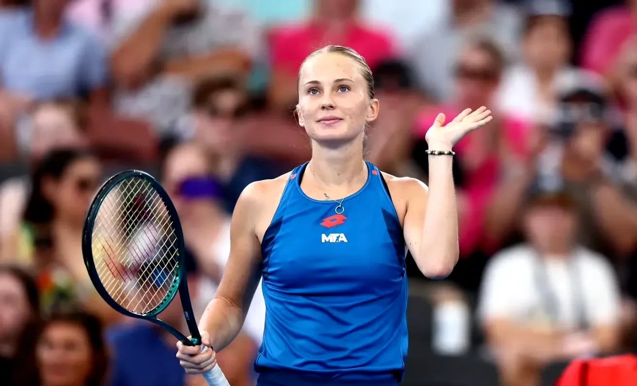 科维托娃在C9比赛中连败，突破纪录引发热议！(科维托娃怀孕)