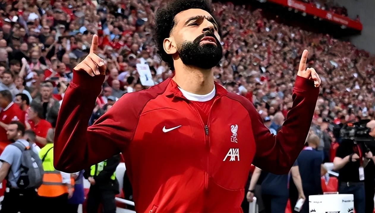  萨拉赫在法国队比赛中战术调整，突破纪录引发热议！